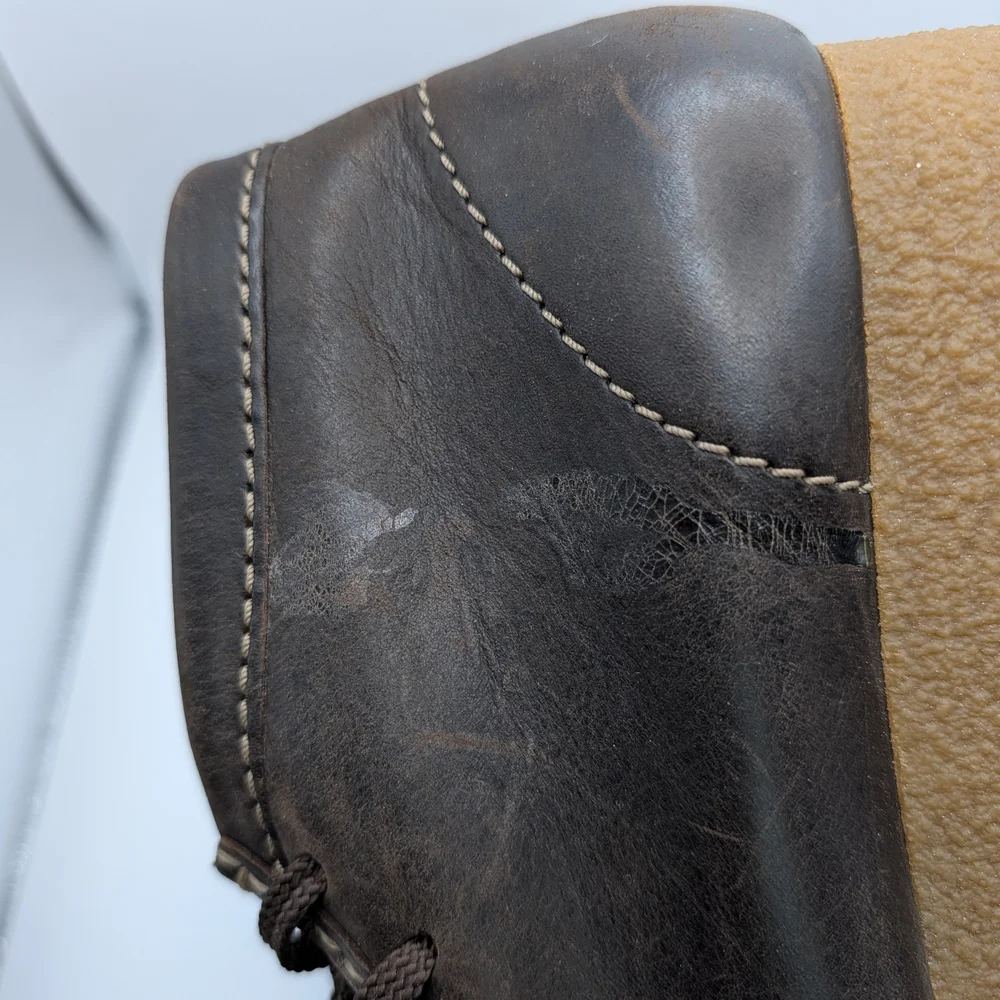 Clarks Collection Wallabee Chukka Boots Men’s 9.5 Leather Lace Up Crepe Sole